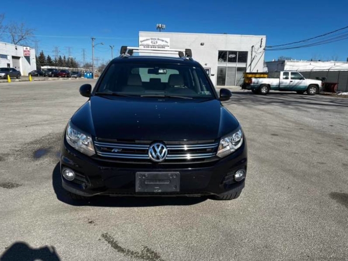 2016 Volkswagen Tiguan R-LINE